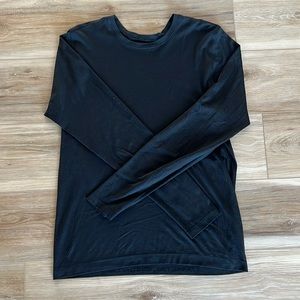 Lululemon Men’s long sleeve